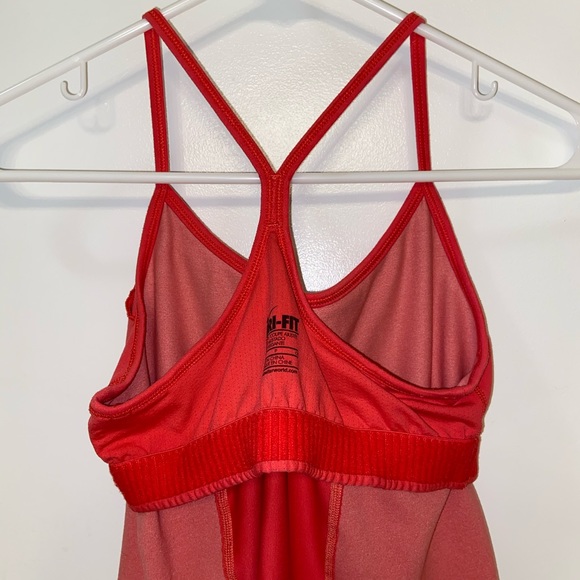Nike dri-fit workout tank - Picture 7 of 10